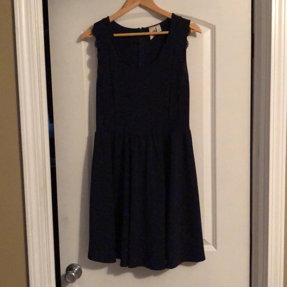 Size Large Francescas Navy Dress